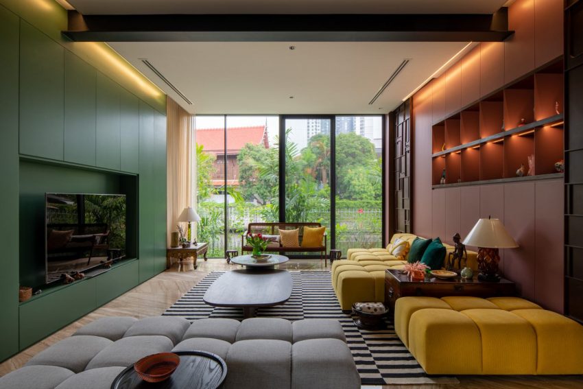 A Unique and Impressive Contemporary Home Amid Lush Greenery in Bangkok, Thailand by Maincourse Architect (7)