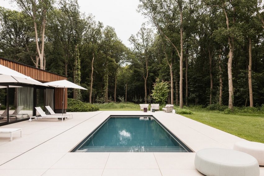 A Wonderful Contemporary Home in the Forest of Netherlands by Grand & Johnson (33)