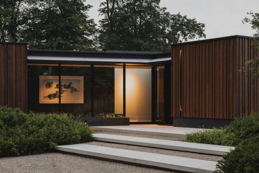 A Wonderful Contemporary Home in the Forest of Netherlands by Grand & Johnson (39)