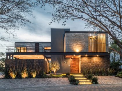 An Elegant Concrete and Steel Home with Stone and Wood Elements in Colima, Mexico by Di Frenna Arquitectos (22)