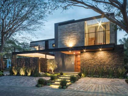 An Elegant Concrete and Steel Home with Stone and Wood Elements in Colima, Mexico by Di Frenna Arquitectos (26)