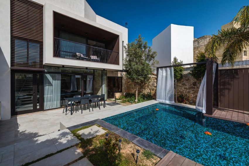 An Elegant Contemporary Home in the Heart of the Mediterranean Village of Zejtun, Malta by Daniel Scerri Periti (1)