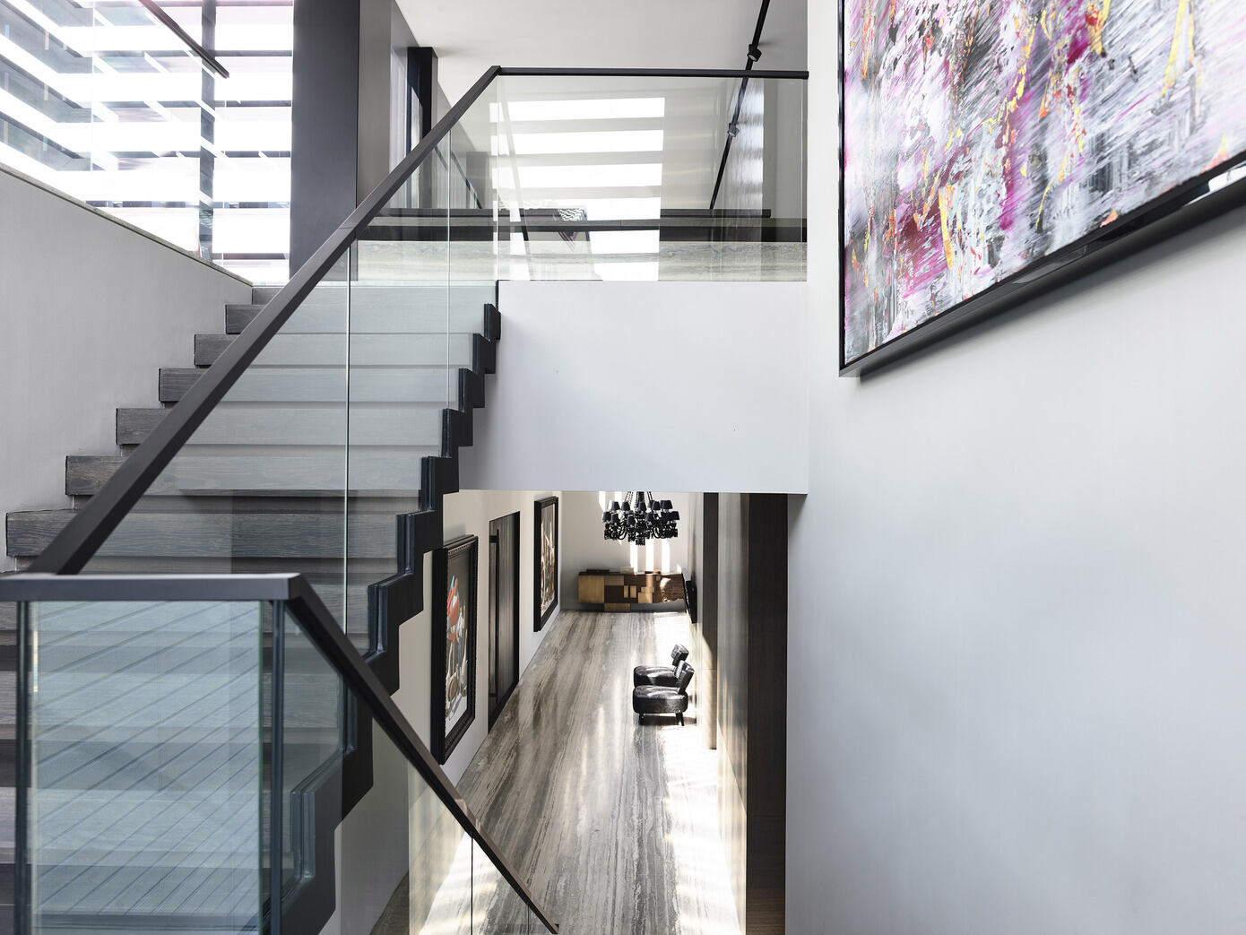 An Elegant Contemporary Home with Dramatic Views in Singapore by K2LD Architects (5)