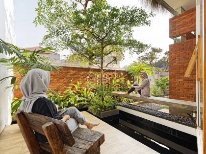 An Elegant House with Contemporary Brick Facade in Depok City, Indonesia by Delution (7)