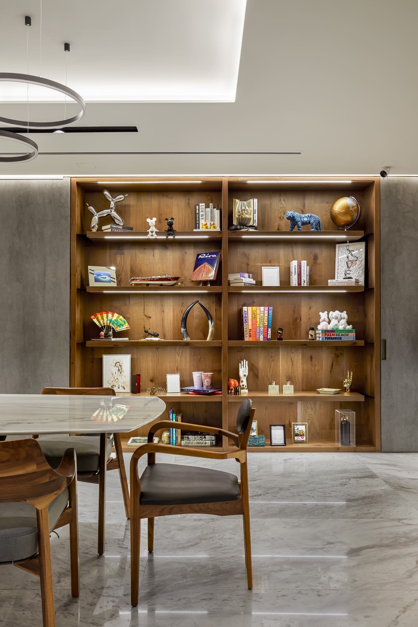 An Elegant and Luxury Modern Home with Unique and Sober Tones in Mexico City by Taller David Dana (10)