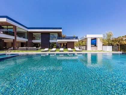 An Ultra-Modern Luxury Hillside Home with Spectacular Views of Los Angeles, California by Whipple Russell Architects (1)