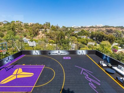 An Ultra-Modern Luxury Hillside Home with Spectacular Views of Los Angeles, California by Whipple Russell Architects (33)