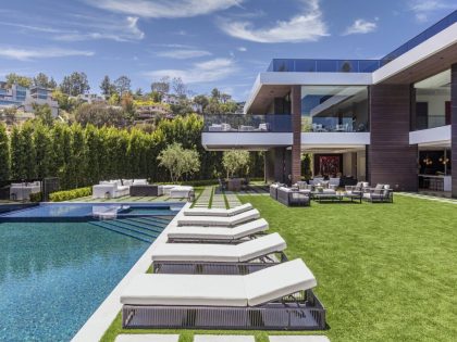 An Ultra-Modern Luxury Hillside Home with Spectacular Views of Los Angeles, California by Whipple Russell Architects (39)