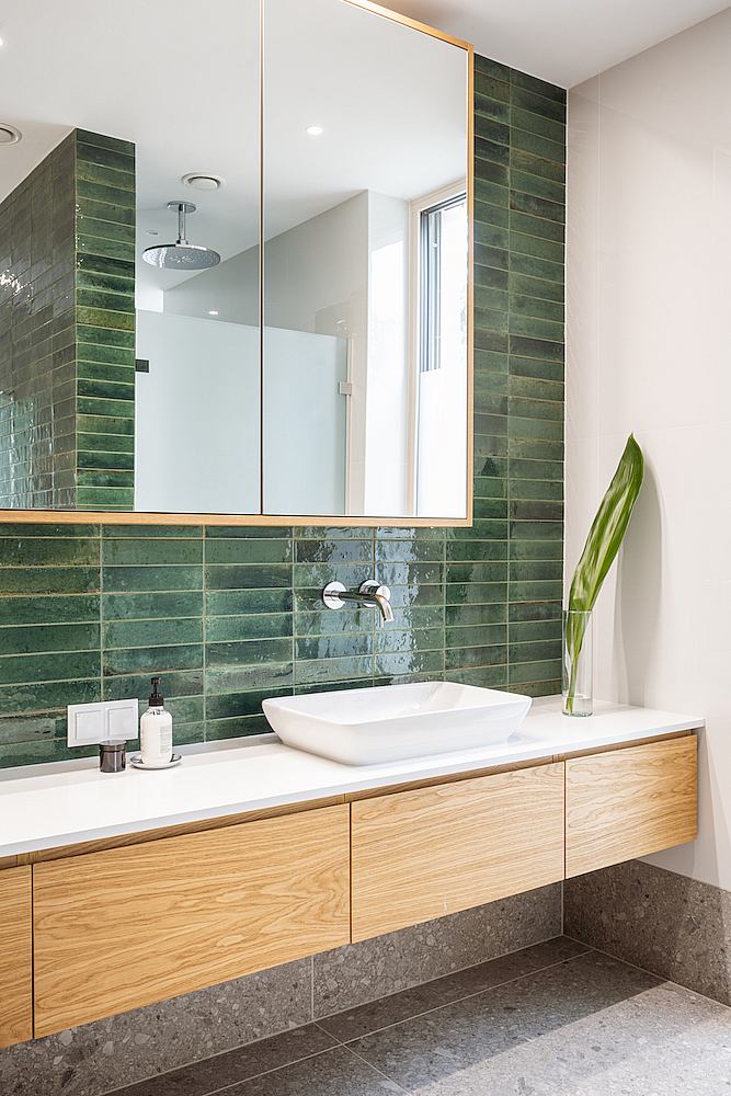 Marmur Studio Designs an Elegant Contemporary Home in Walbrzych, Poland (16)