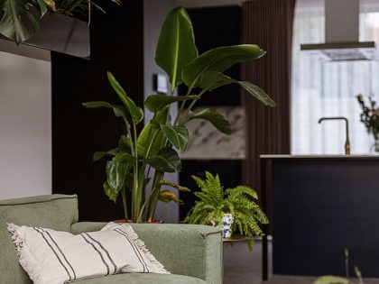 Marmur Studio Designs an Elegant Contemporary Home in Walbrzych, Poland (3)