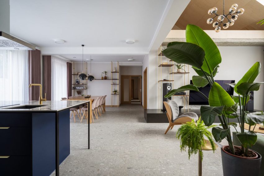 Marmur Studio Designs an Elegant Contemporary Home in Walbrzych, Poland (5)
