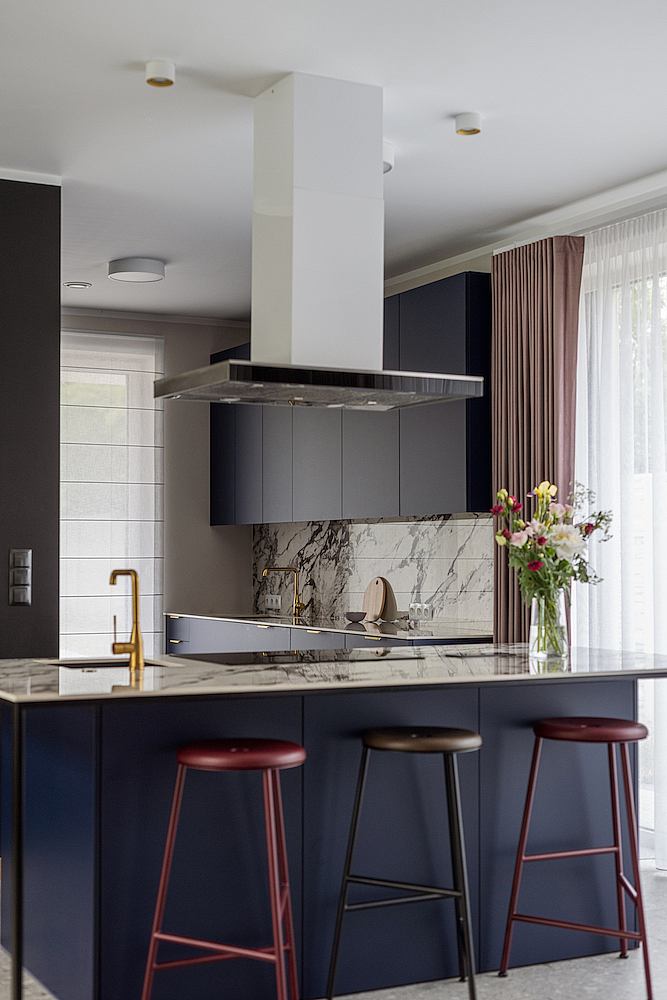Marmur Studio Designs an Elegant Contemporary Home in Walbrzych, Poland (7)