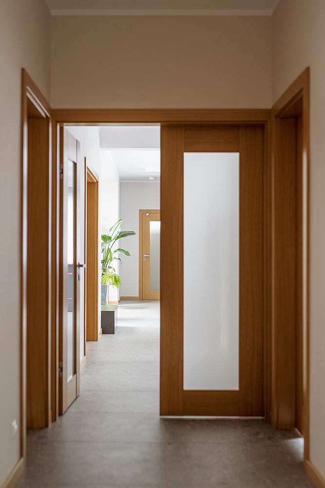 Marmur Studio Designs an Elegant Contemporary Home in Walbrzych, Poland (9)