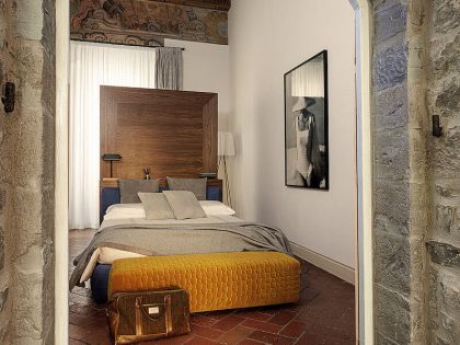 Pierattelli Architetture Designs a Spacious and Bright Apartment in Florence, Italy (12)