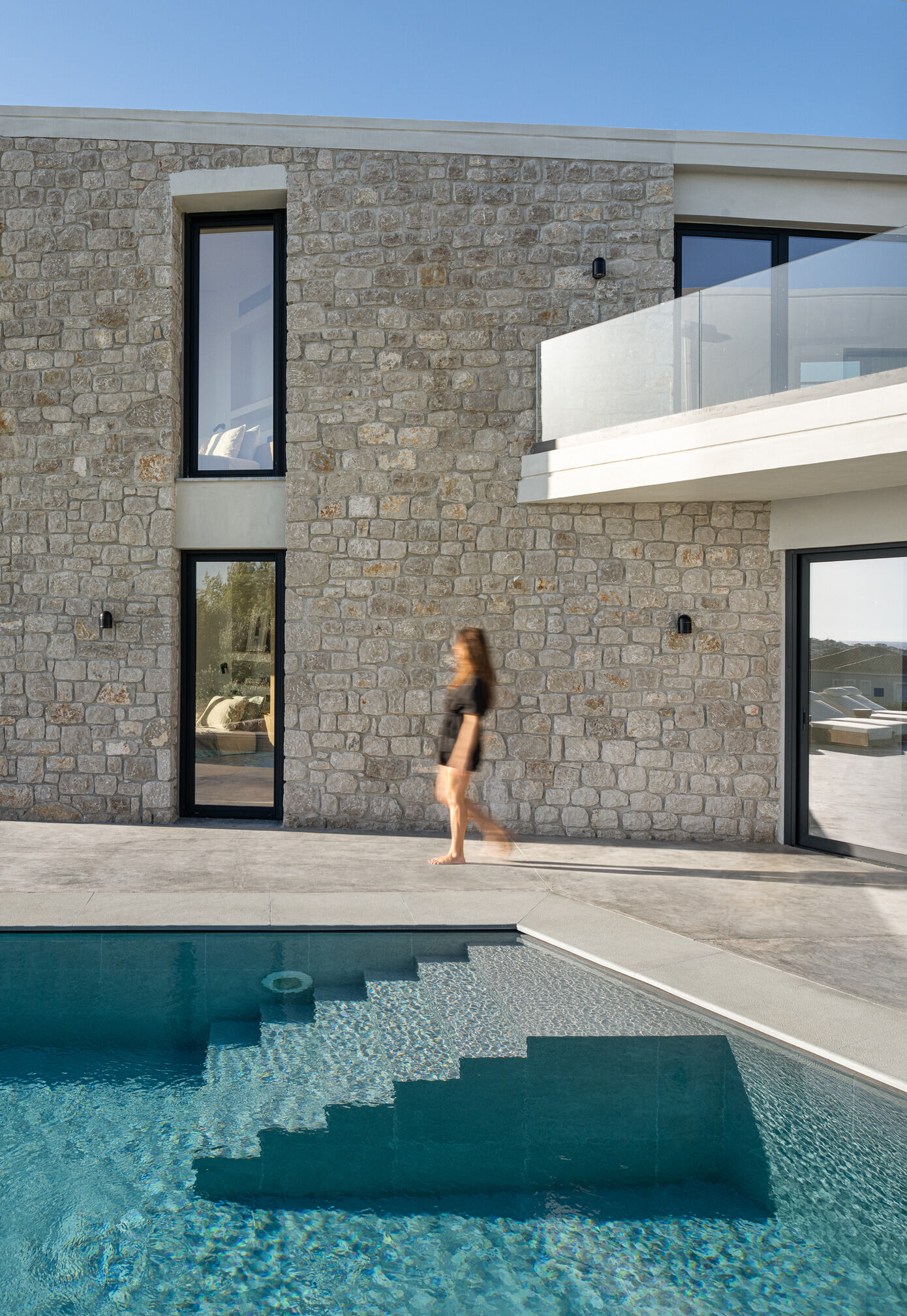 Wedge House, a Dynamic Contemporary Home in Pilos, Greece by Urban Soul Project (9)